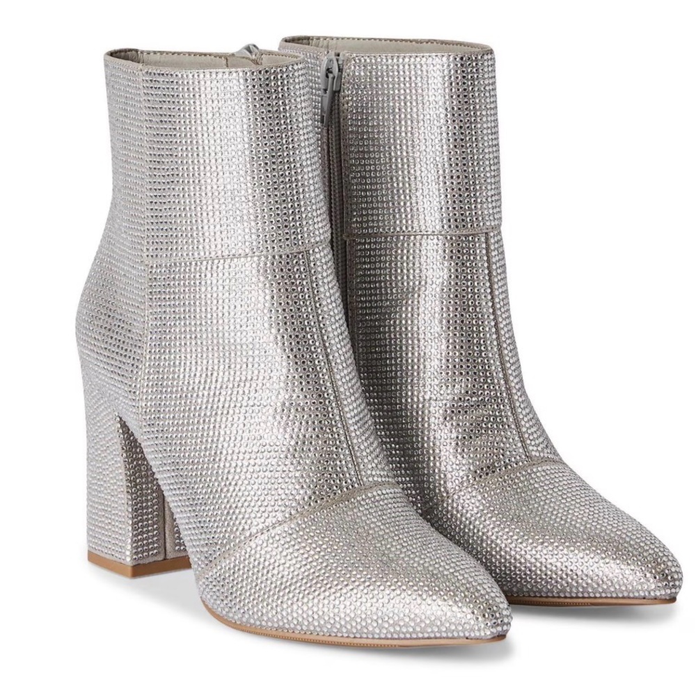 Madden NYC Silver Boots Heel Size 6